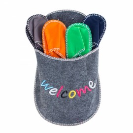 Jumbo Felt Slipper ''Welcome'' With 4 Pairs Of Guest Felt Slippers