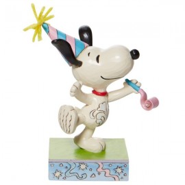Birthday Snoopy Figurine