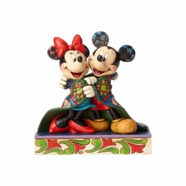 Warm Wishes-Mickey and Minnie Wrapped in Quilt